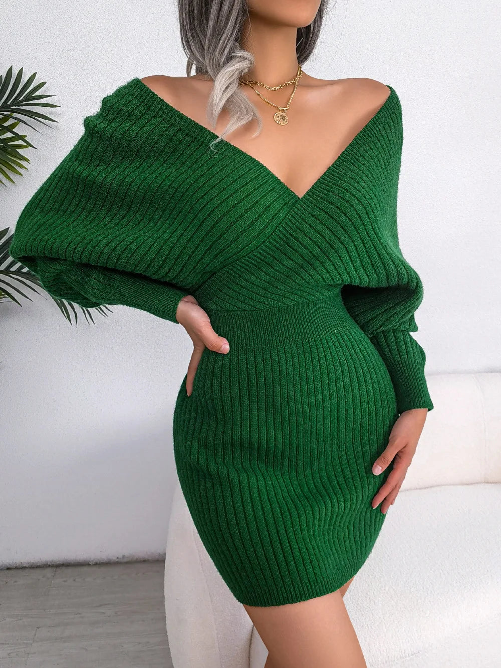2024 Autumn/Winter Women's Sexy Cross V-neck Bat Skirt Bag Hip Dress Fashion Purple Long Sleeve Elegant Women's Woolen Dress