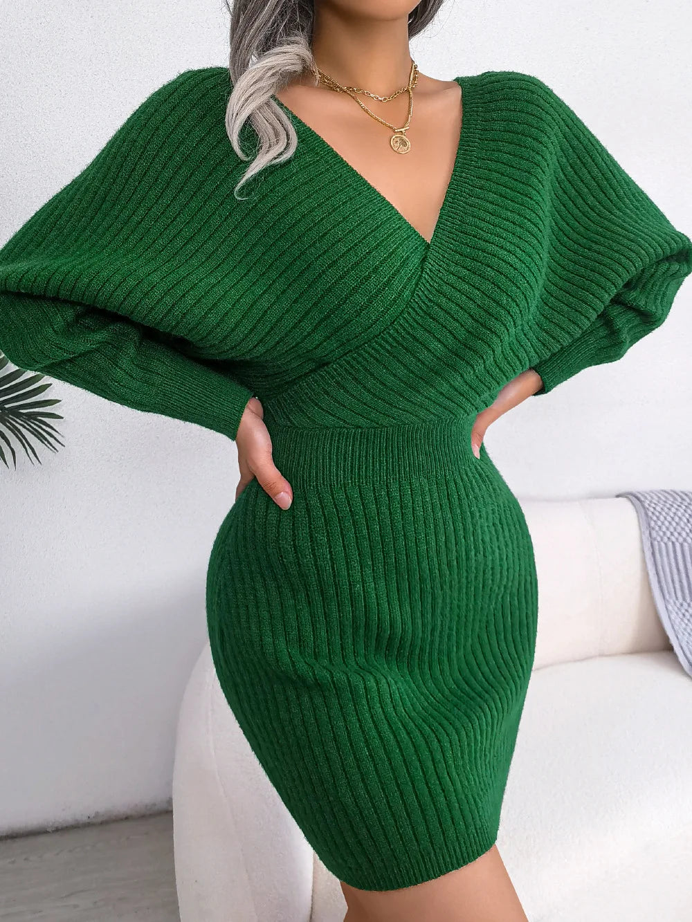 2024 Autumn/Winter Women's Sexy Cross V-neck Bat Skirt Bag Hip Dress Fashion Purple Long Sleeve Elegant Women's Woolen Dress